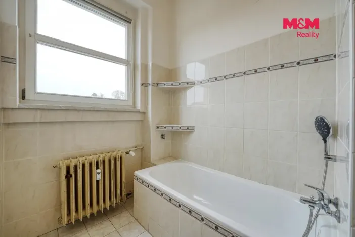 Pronájem bytu 3+1, Klatovy - Klatovy III, U Pazderny, 74 m2