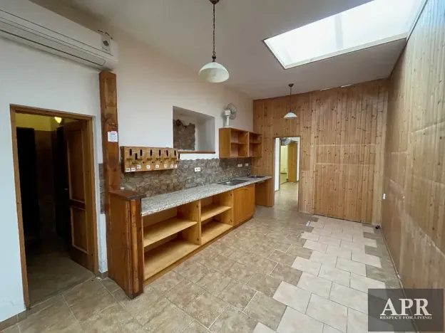 Pronájem obchodního prostoru, Hluk, Hlavní, 200 m2