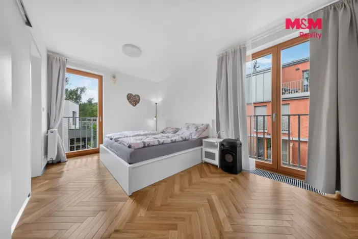 Prodej bytu 3+kk, Praha, Na návsi, 103 m2