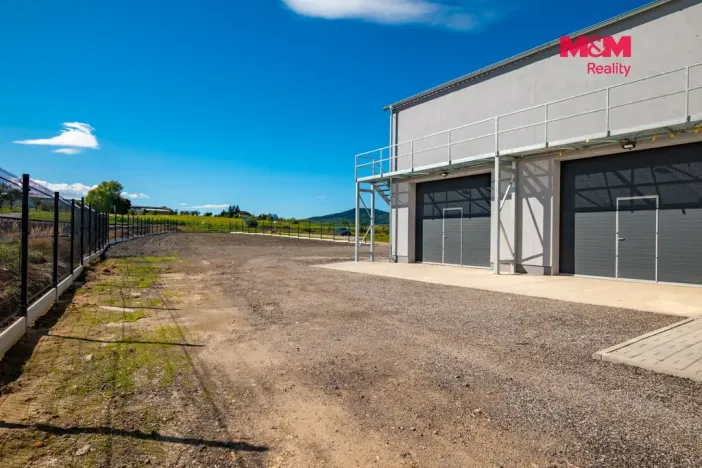 Pronájem komerčního pozemku, Radošovice, 1500 m2