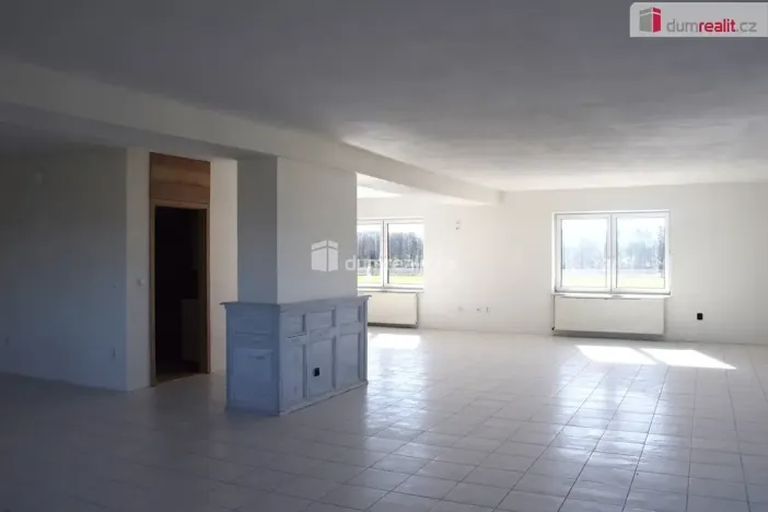 Pronájem komerční nemovitosti, Sukorady, 139 m2