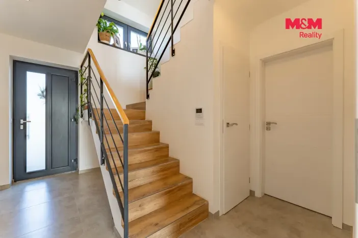 Pronájem rodinného domu, Bezno, Na Výsluní, 92 m2