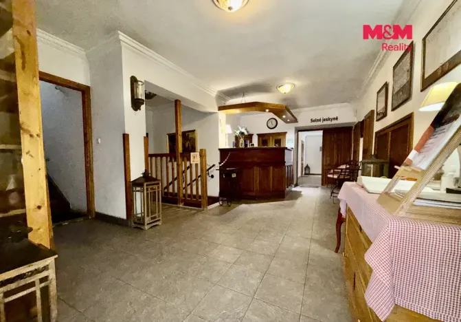 Prodej ubytování, Štramberk, Náměstí, 950 m2