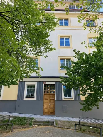 Prodej bytu 2+kk, Praha - Břevnov, Závěrka, 47 m2
