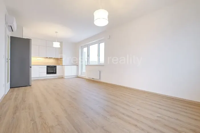 Pronájem bytu 4+kk, Praha - Kbely, Sedlářova, 91 m2