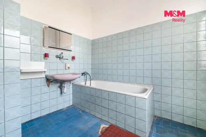 Prodej rodinného domu, Doksy, Husova, 250 m2