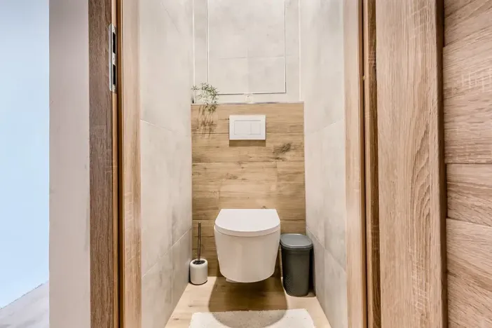 Prodej bytu 2+1, Karlovy Vary, Konečná, 63 m2