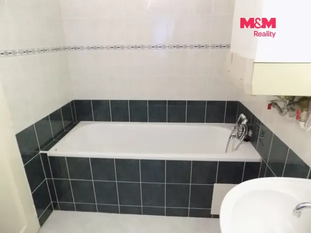 Prodej bytu 2+1, Beroun - Beroun-Město, Třída Míru, 56 m2