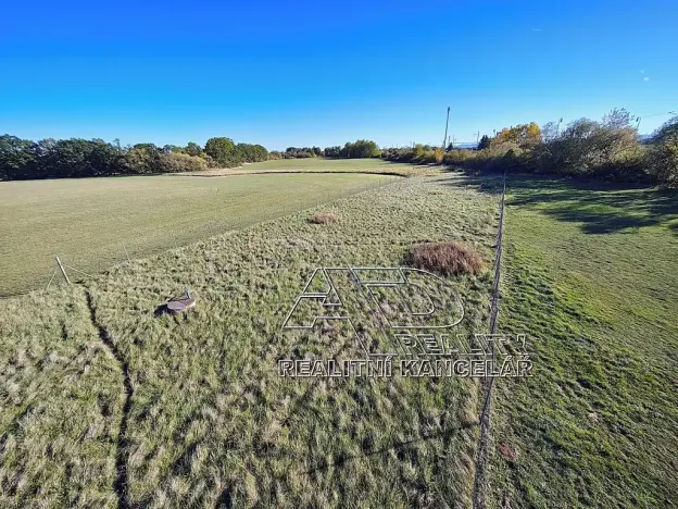 Prodej pozemku pro bydlení, Dívčice, 4272 m2
