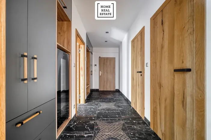 Prodej bytu 2+kk, Karlovy Vary, Šumavská, 96 m2
