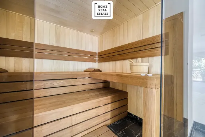 Prodej bytu 2+kk, Karlovy Vary, Šumavská, 96 m2
