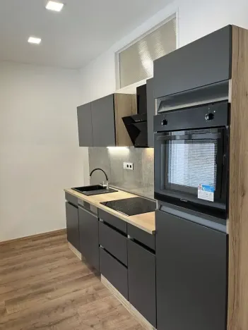 Pronájem bytu 1+kk, Liberec, Rynoltická, 41 m2