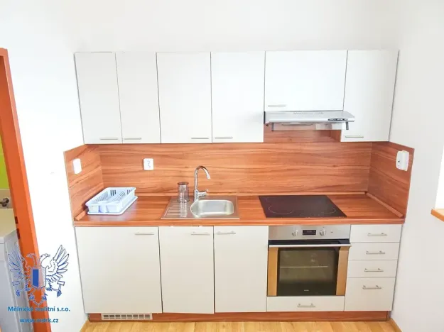 Prodej bytu 1+1, Mělník, Sportovní, 44 m2