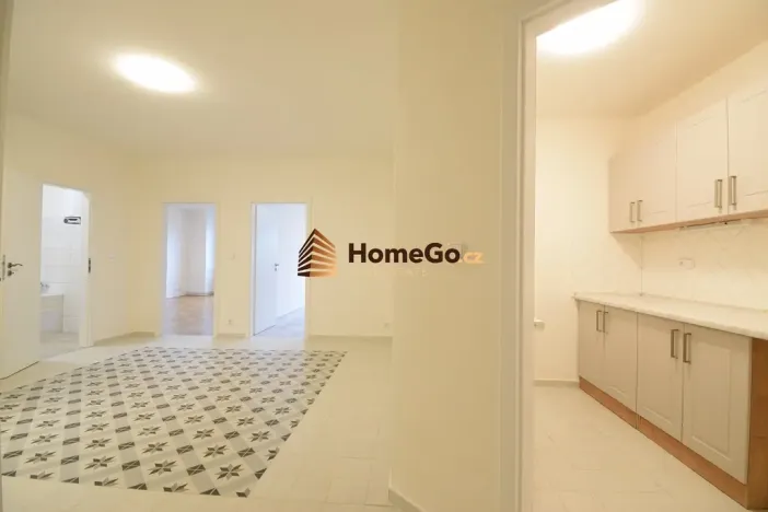 Pronájem bytu 3+kk, Praha - Nusle, U gymnázia, 90 m2