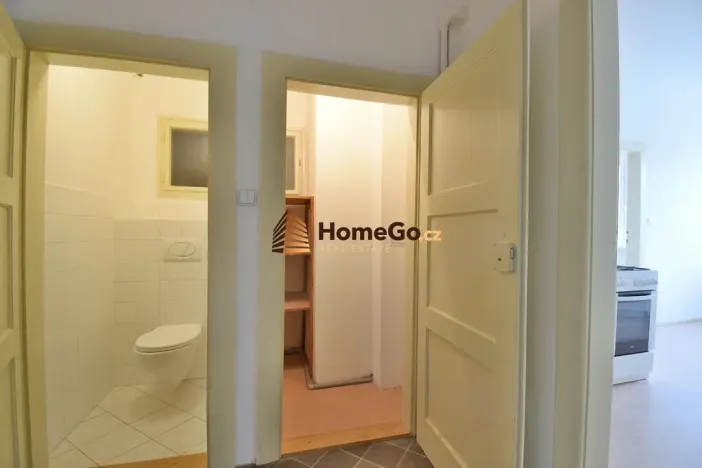 Pronájem bytu 2+kk, Praha - Nusle, Žateckých, 53 m2