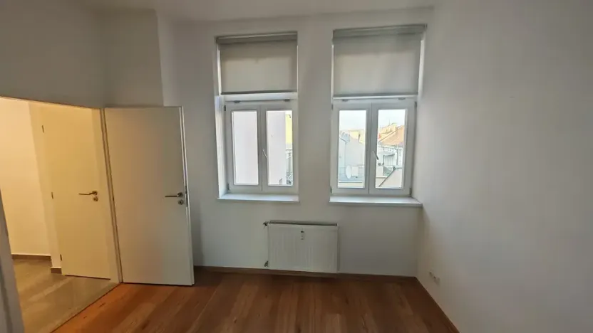 Pronájem bytu 1+1, Praha - Nové Město, Růžová, 56 m2
