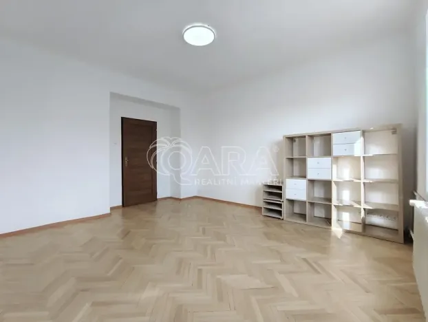 Pronájem bytu 1+1, Praha - Vršovice, Na stezce, 37 m2