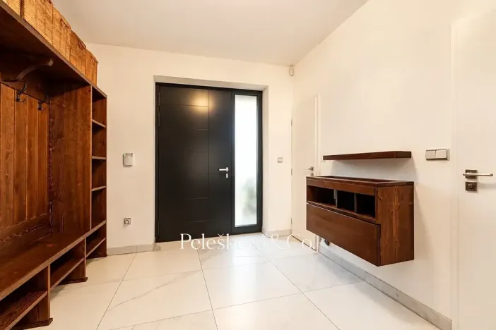 Prodej rodinného domu, Tuchoměřice, Polní, 383 m2