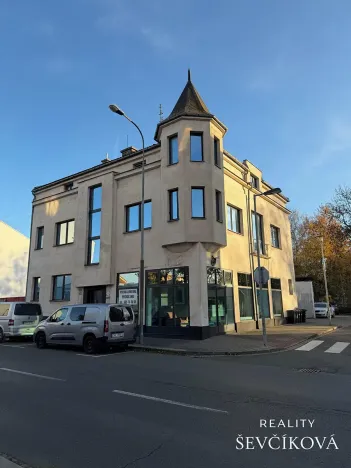 Pronájem kanceláře, Hradec Králové, Hořická, 20 m2