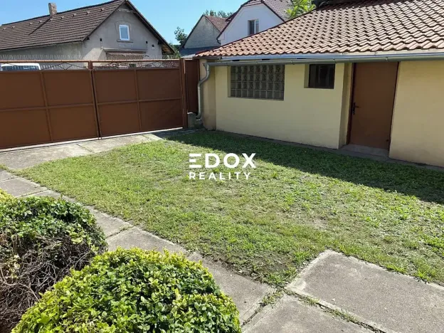 Prodej rodinného domu, Tišice, Boleslavská, 90 m2