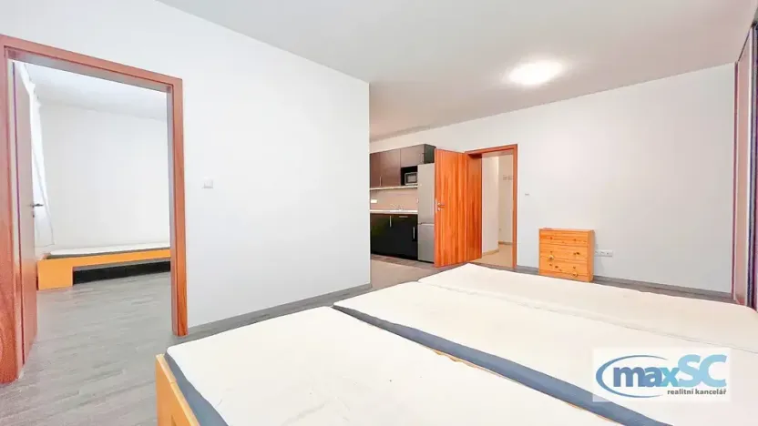 Pronájem bytu 2+kk, Holice, Bratří Čapků, 54 m2
