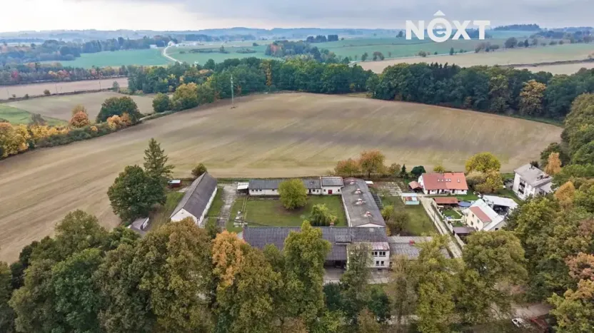 Prodej obchodního prostoru, Jindřichův Hradec, 9726 m2
