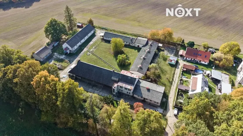 Prodej výrobních prostor, Jindřichův Hradec, 9726 m2