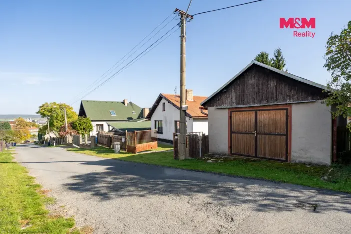 Prodej rodinného domu, Výrov - Hadačka, 662 m2