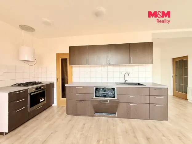 Pronájem bytu 1+kk, Praha - Dejvice, Koulova, 61 m2
