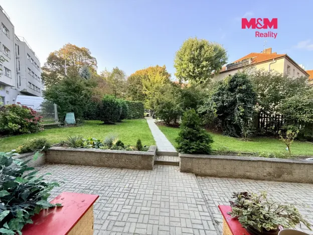 Pronájem bytu 1+kk, Praha - Dejvice, Koulova, 61 m2