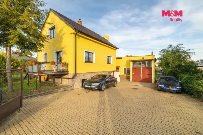 Prodej rodinného domu, Rožďalovice, Spojovací, 257 m2
