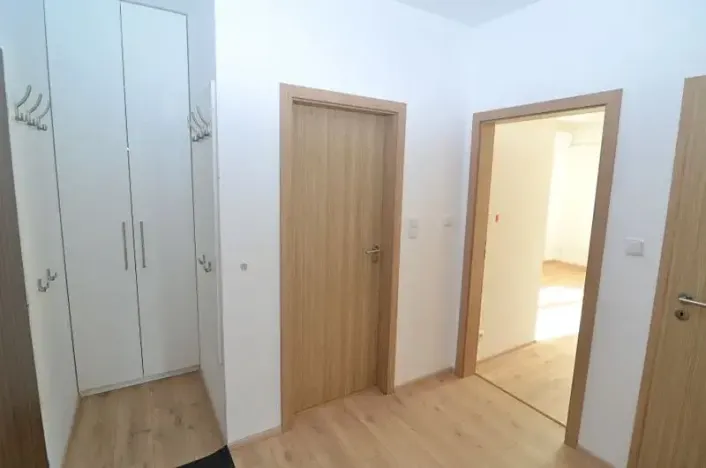 Pronájem bytu 3+kk, Praha - Střížkov, Makedonská, 90 m2