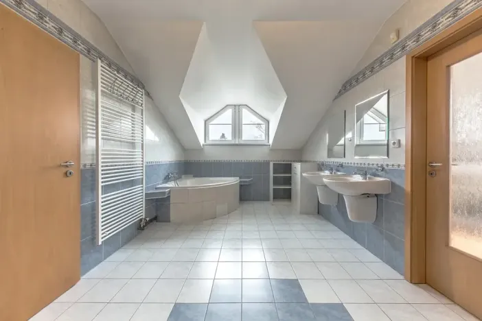 Prodej rodinného domu, Praha - Klánovice, Jeníkovická, 260 m2