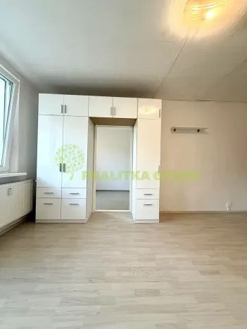 Prodej bytu 2+kk, Vsetín, Okružní, 39 m2
