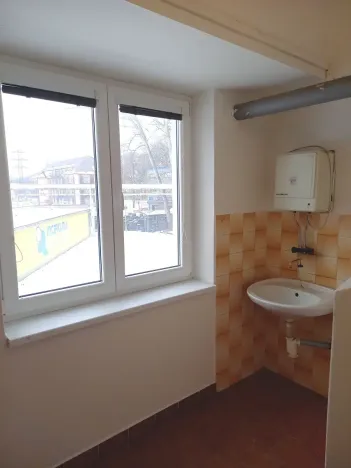 Prodej kanceláře, Pardubice, 865 m2