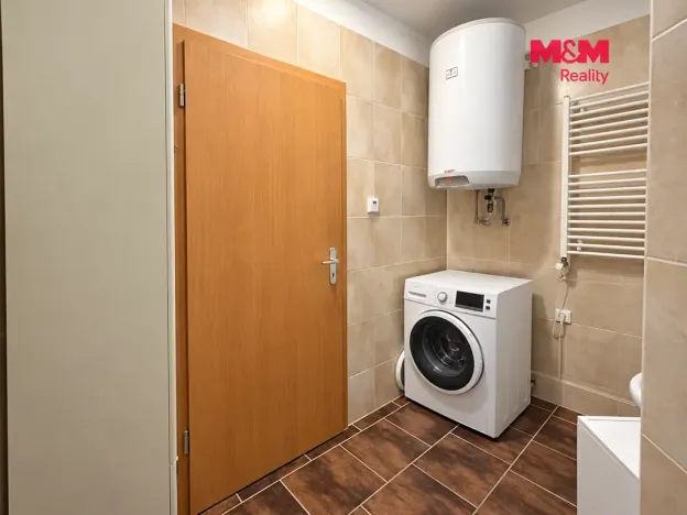 Pronájem bytu 1+1, Pardubice, Husova, 40 m2