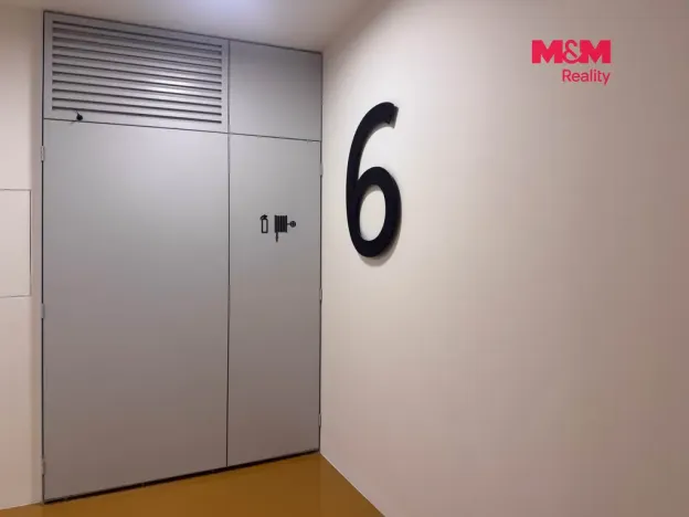 Pronájem bytu 1+kk, Praha, Ocelářská, 39 m2
