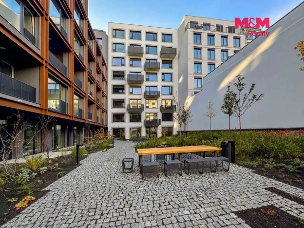 Pronájem bytu 1+kk, Praha, Ocelářská, 39 m2