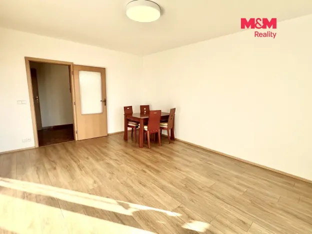 Pronájem bytu 2+kk, Vestec, Ve Stromkách, 46 m2