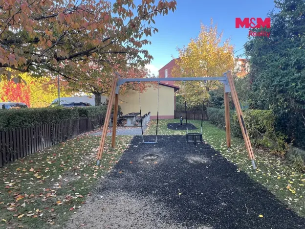 Pronájem bytu 2+kk, Vestec, Ve Stromkách, 46 m2
