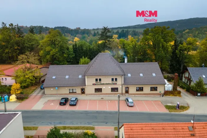 Prodej ubytování, Kladruby, Husova, 900 m2