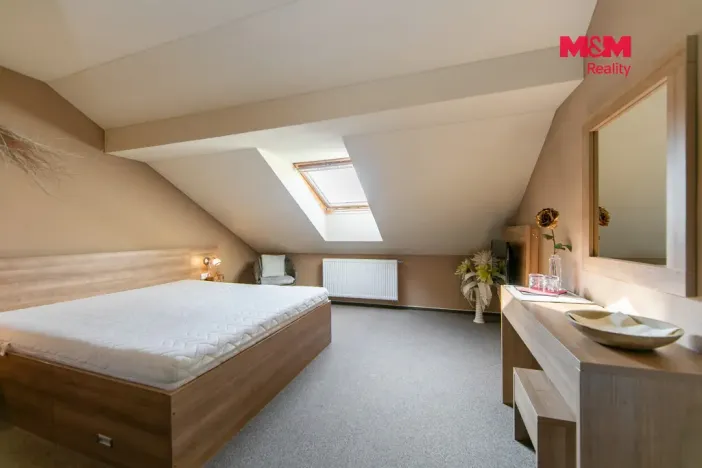 Prodej ubytování, Kladruby, Husova, 900 m2