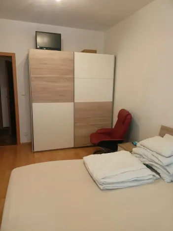 Pronájem bytu 2+kk, Praha, Hornoměcholupská, 58 m2