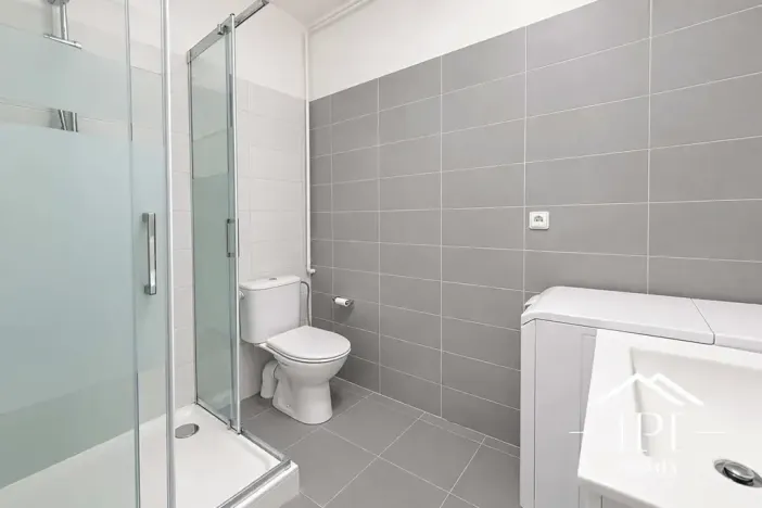 Prodej bytu 2+kk, Praha - Holešovice, Komunardů, 53 m2