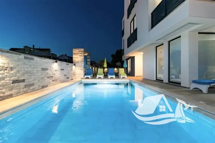 Prodej vily, Medulin, Chorvatsko, 440 m2