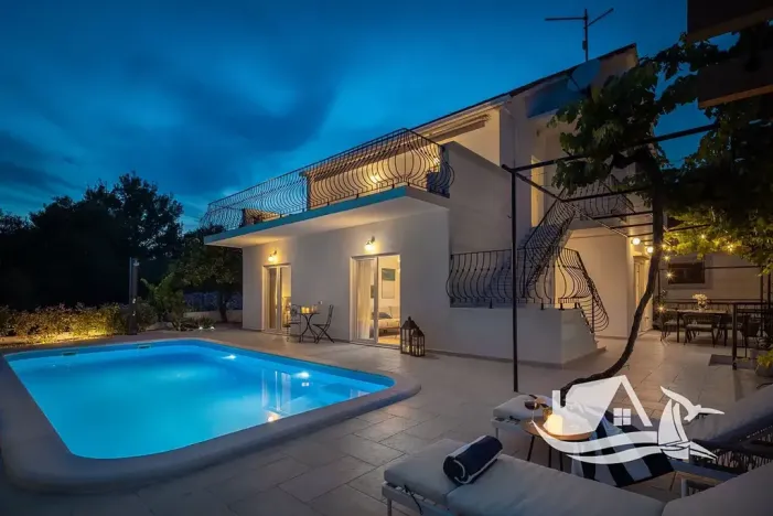 Prodej vily, Rogoznica, Chorvatsko, 120 m2