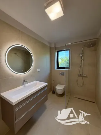 Prodej bytu 3+kk, Privlaka, Chorvatsko, 95 m2
