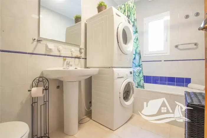 Prodej rodinného domu, Nerja, Španělsko, 130 m2
