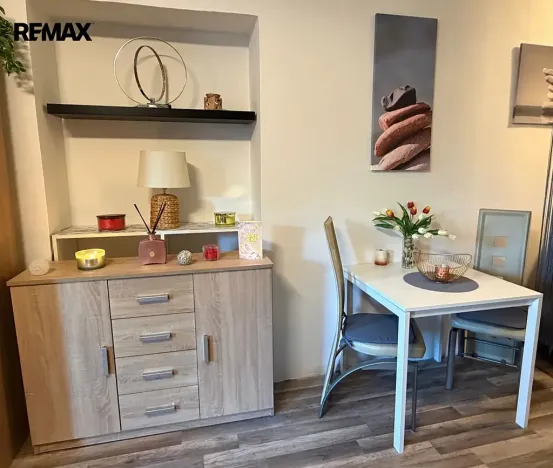 Prodej bytu 1+kk, Králův Dvůr, Plzeňská, 41 m2