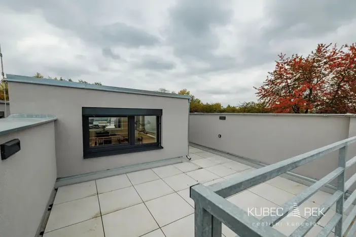 Pronájem rodinného domu, Tábor, Ostružinová, 87 m2